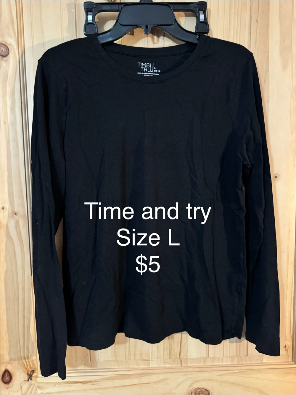Time and Tru Black Long Sleeve Crewneck Tee